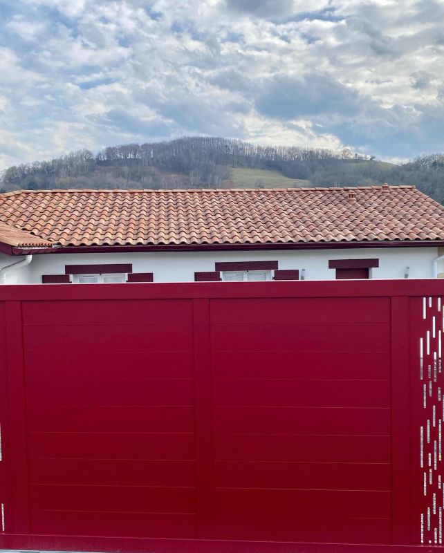 Pose d'un portail coulissant à Cambo les bains (64)