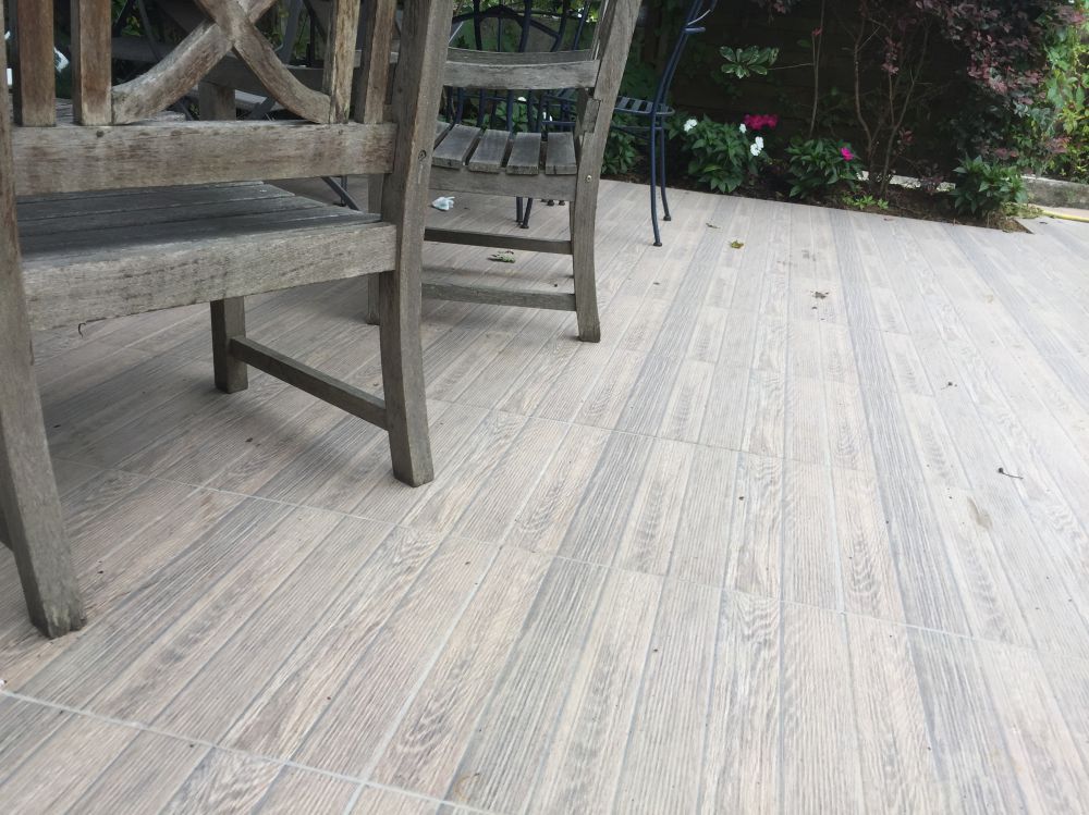 Création d'une terrasse et carrelage à Cambo